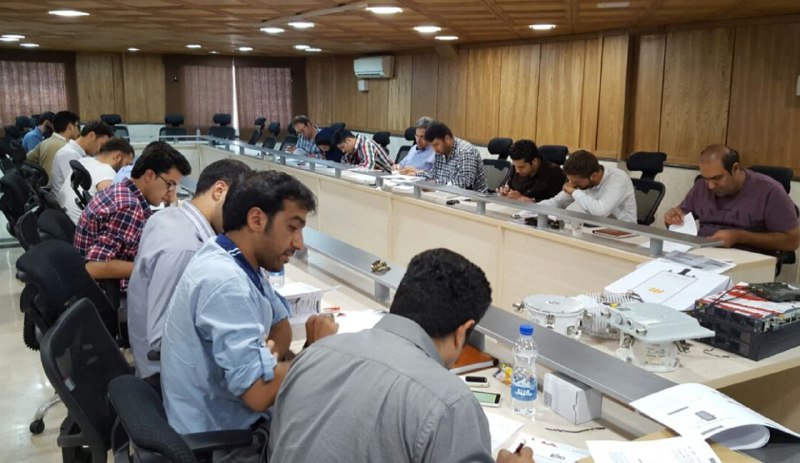 ✍دوره وایرلس ترکیبی از CWNA و بخشی از CWNP و مباحث RF می باشد و آزمون آنلاین صرفا طبق کورس CWNA برگزار می گردد. و تنها پذیرفته شدگان آزمون میتوانند…