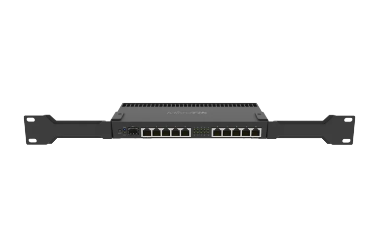 نمایِ تکمیلیِ روتر میکروتیک RB4011iGS+RM — تصویرِ 3