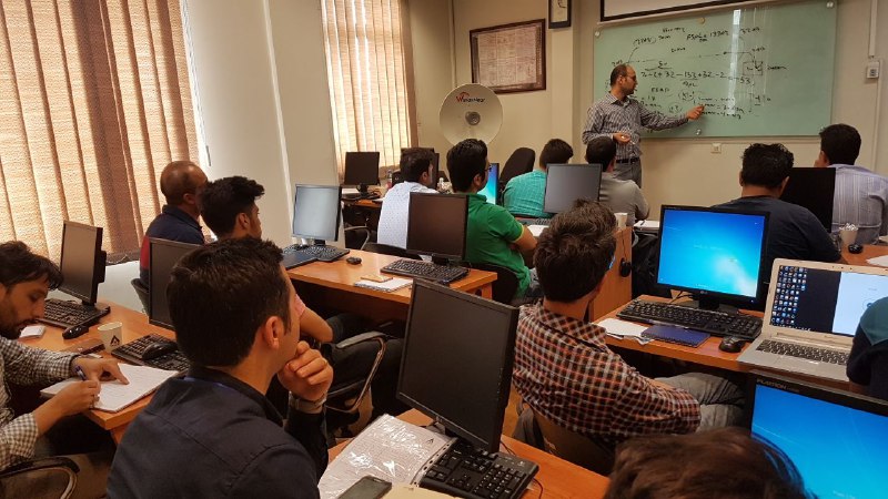 آموزش محاسبات لینک ها در دوره آنالیزپیشرفته ۳ خرداد-درحال برگزاری