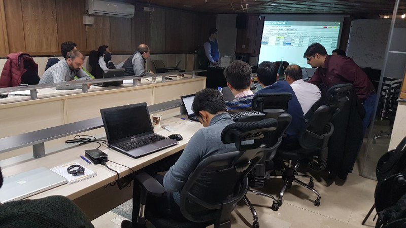 کارگاه عملی آموزش WebLCT و RTN910هواوی با ODU XMC و ماژولیشن ۱۰۲۴ کوام در کمپ بهمن۹۶