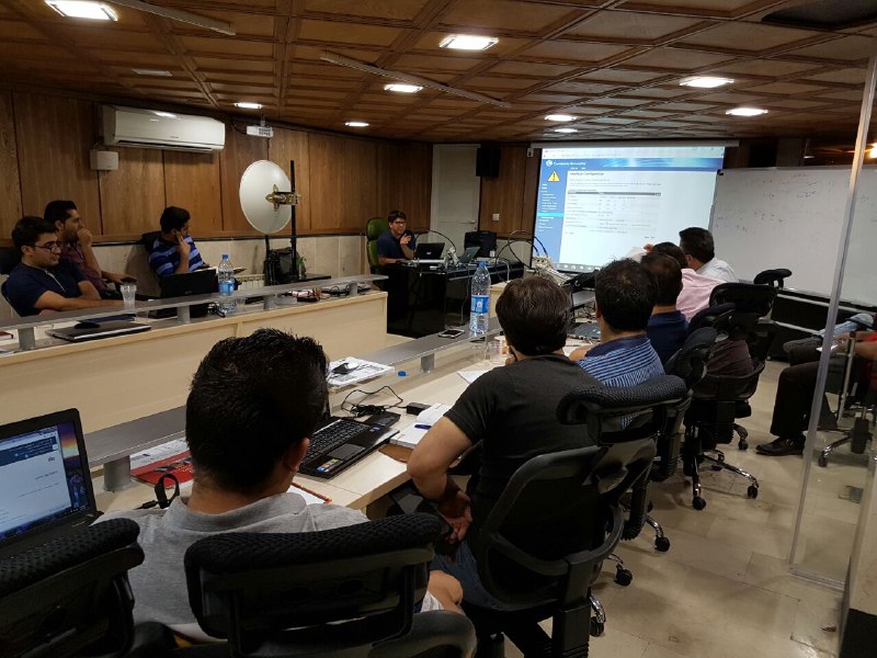 کارگاه عملی موتورولاptp650